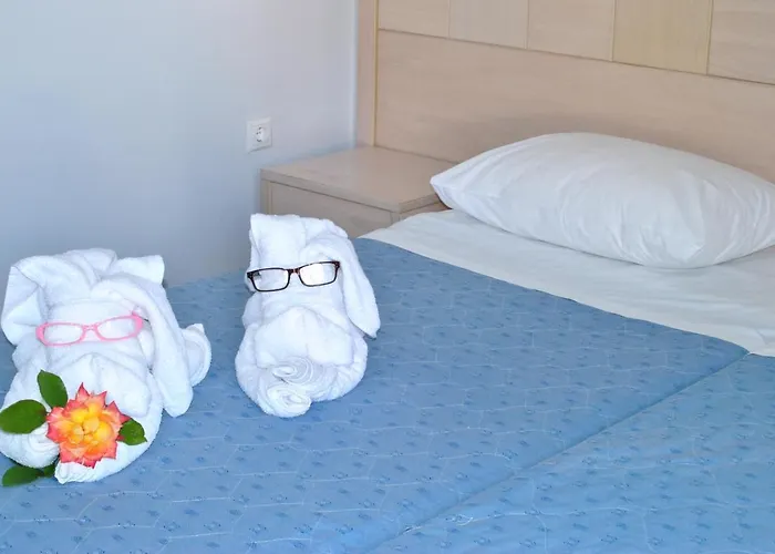 Aris 托隆