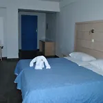 Aris 2* Tolón