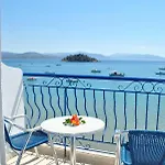 Hotel Aris